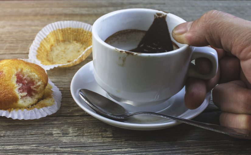Czar Poranka : Odkrywamy Magię Kawy – Od Nasadzenia przez Proces Palenia aż po Twoją Kubek Pełną Zapachu.